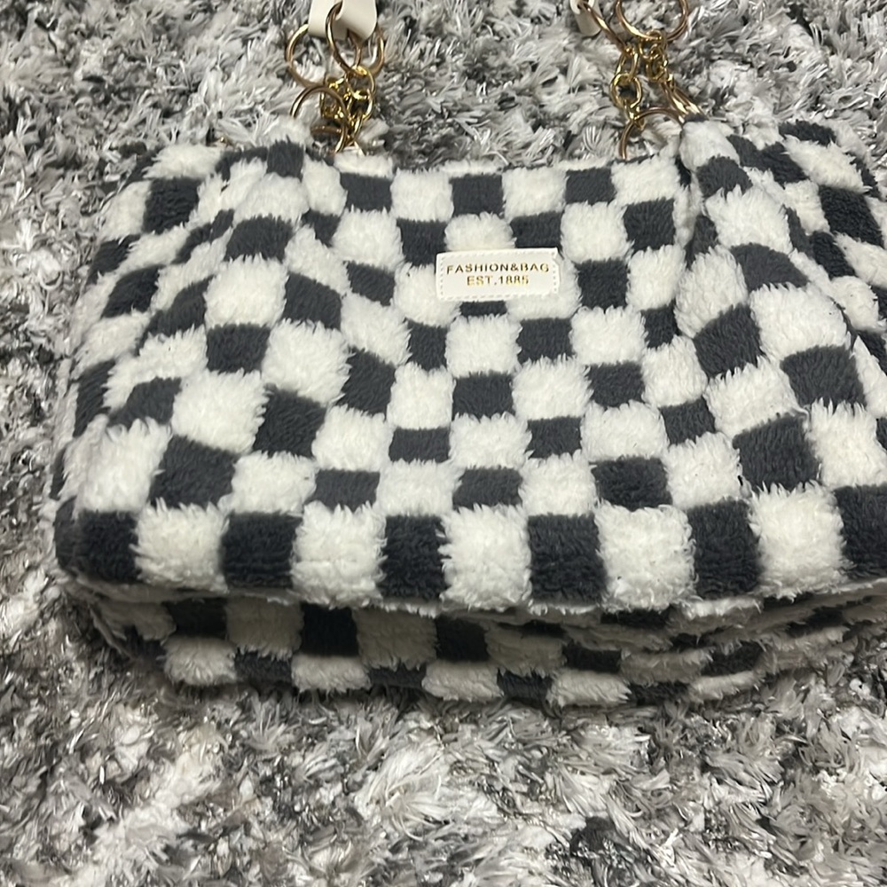 Fashion Bug Black and White Checkered Women's Bag - Picture 2 of 10